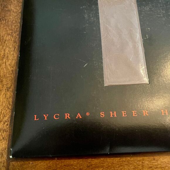 Gantos Pantyhose Lycra Sheer Control Top Size: Petite Color:  Taupe  C-4 - Picture 6 of 12